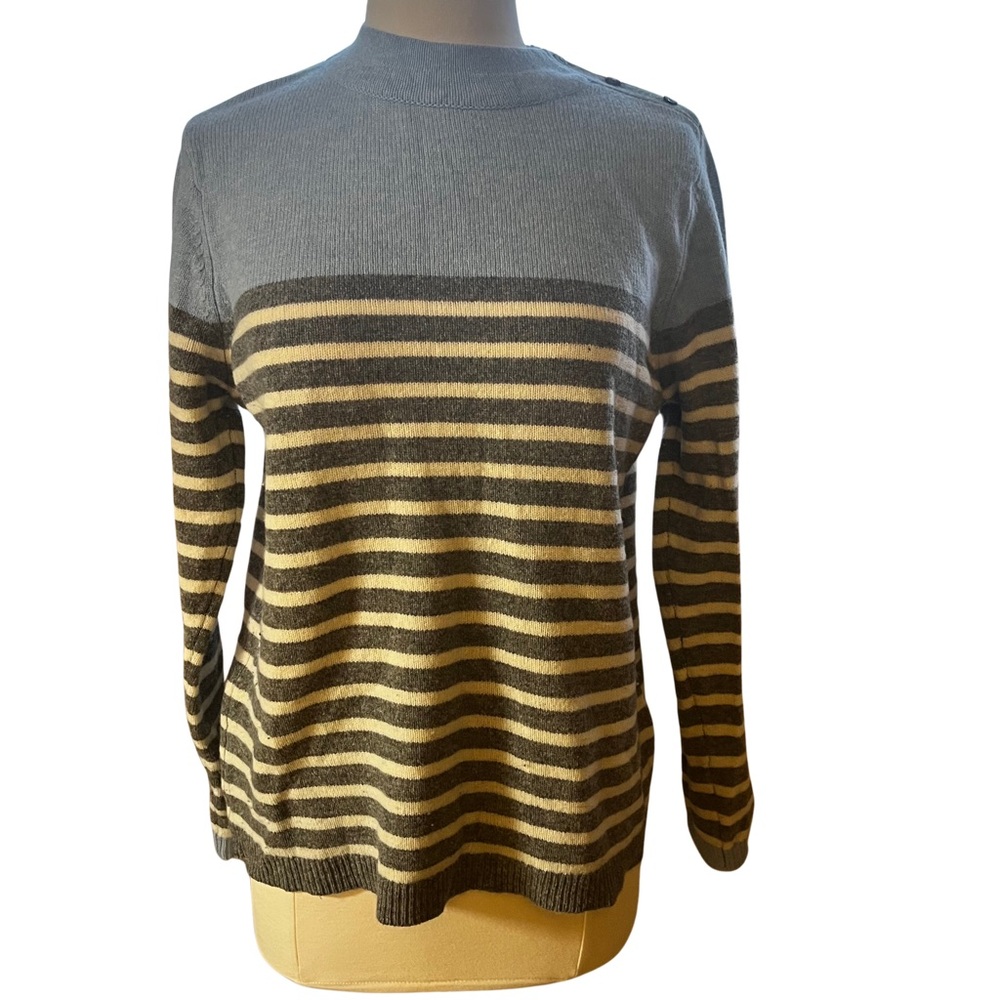 British Khaki wool sweater size XL